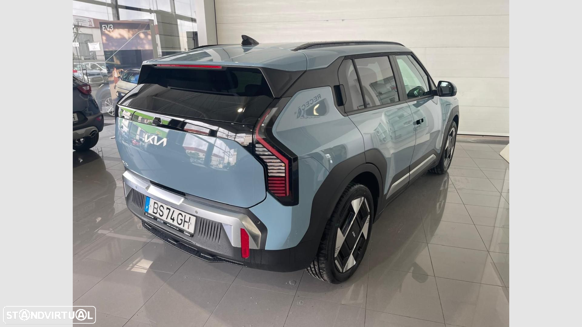 Kia EV3 81.4 kWh Tech - 4