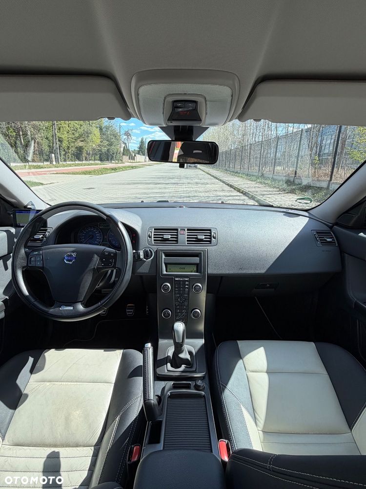 Volvo V50 2.0 R-Design - 4