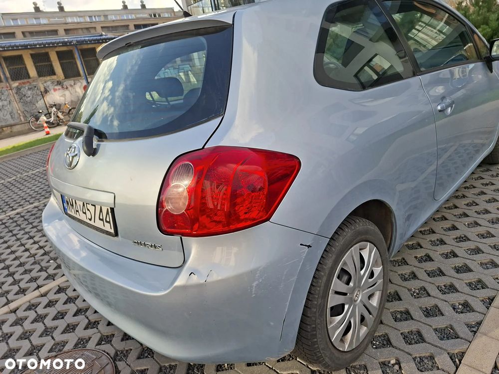 Toyota Auris - 5