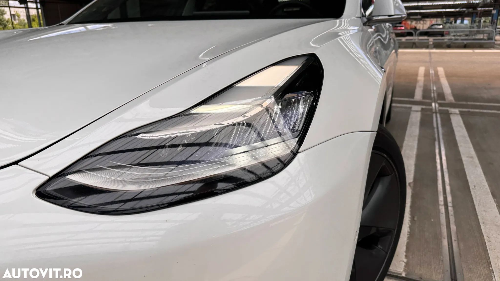 Tesla Model 3 Standard Reichweite Plus Hinterradantrieb - 12