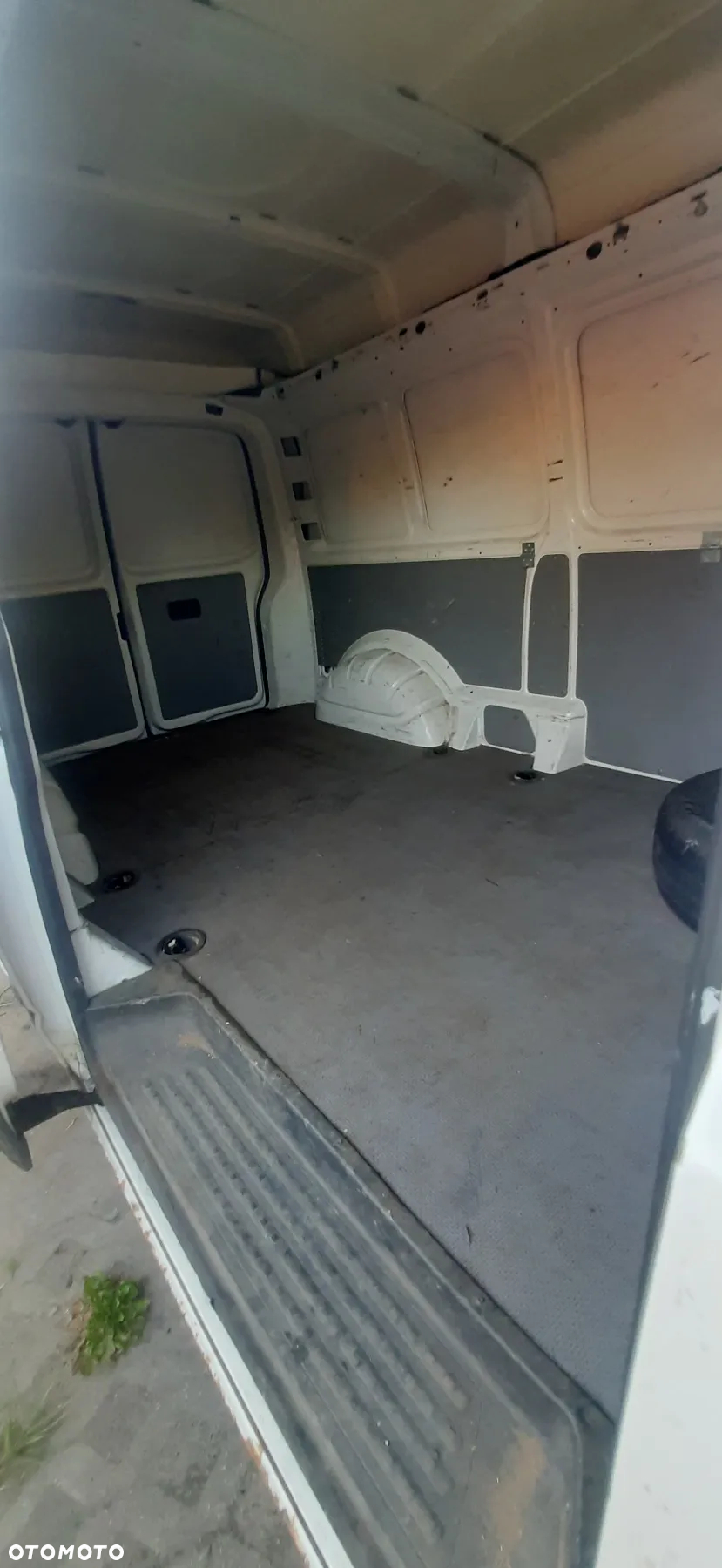 Volkswagen Transporter T 5 - 22