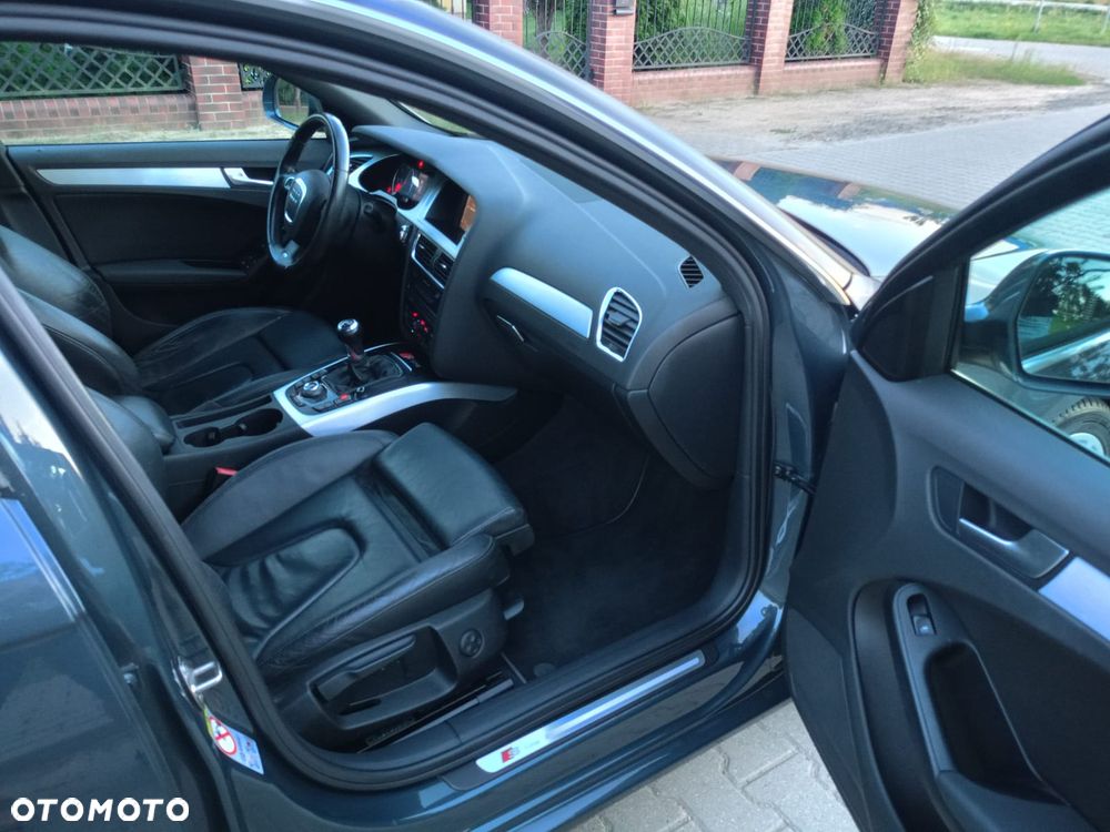 Audi A4 Avant - 15