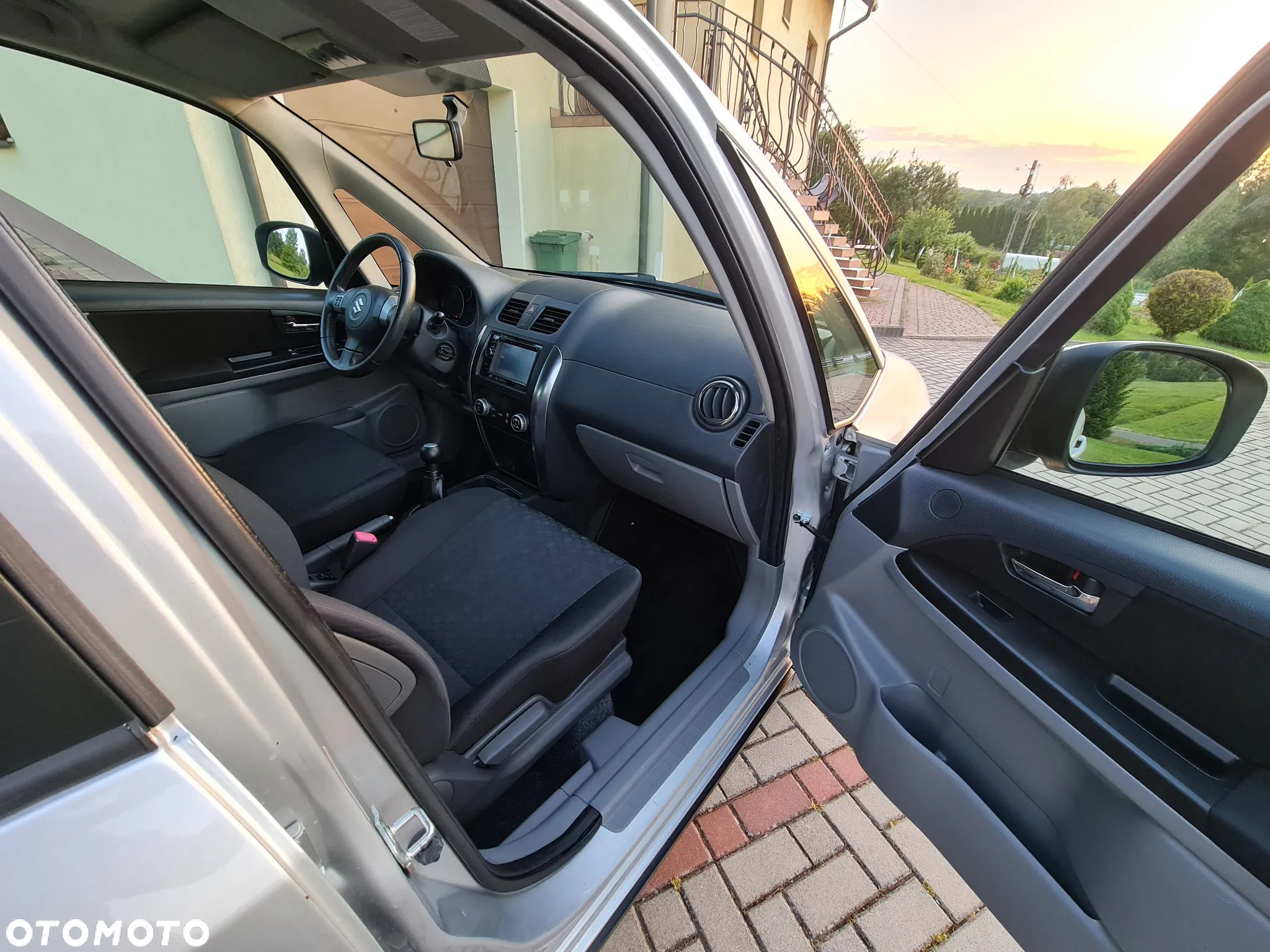 Suzuki SX4 - 16