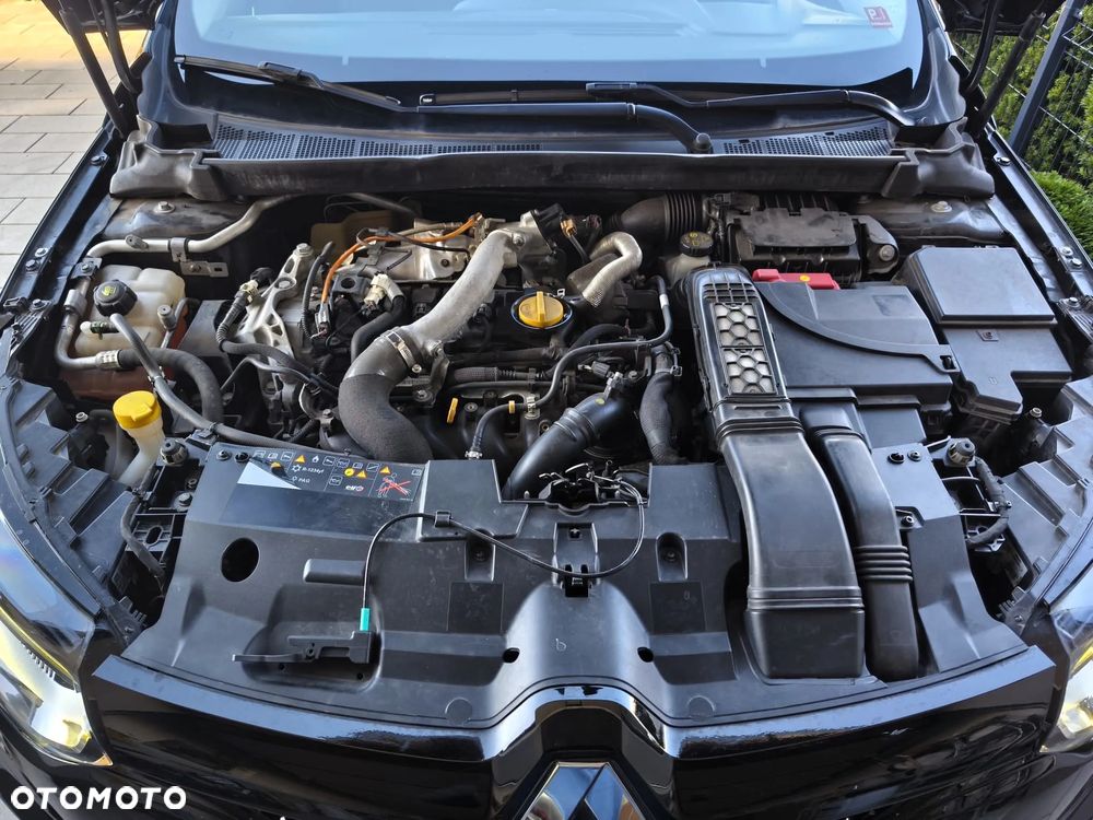 Renault Megane ENERGY TCe 205 EDC GT - 25