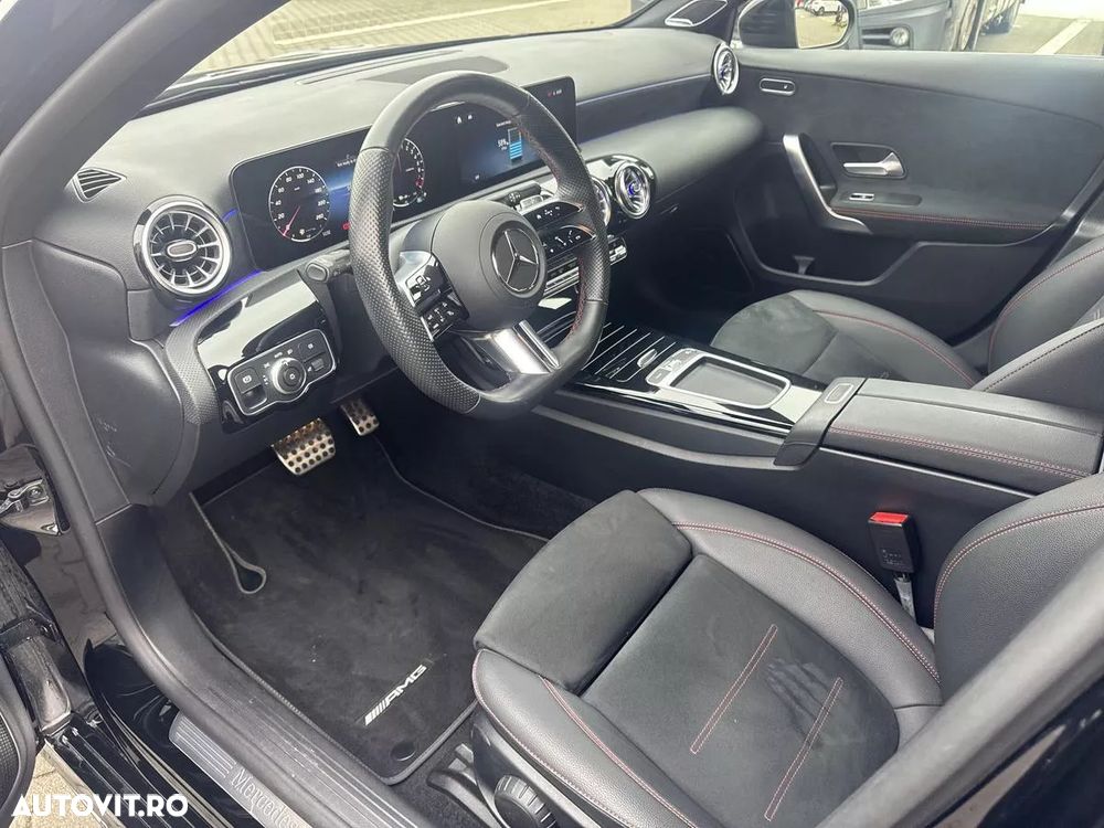 Mercedes-Benz A 250 e Sedan Aut. - 10