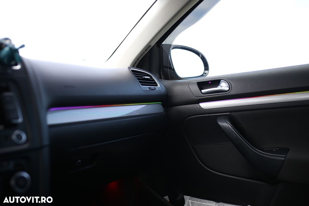 Volkswagen Golf - 14