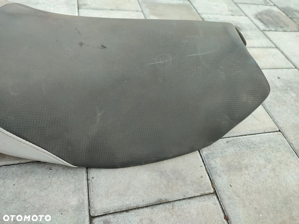 Kanapa, fotel, siedzenie Peugeot Speedfight 2 - 2