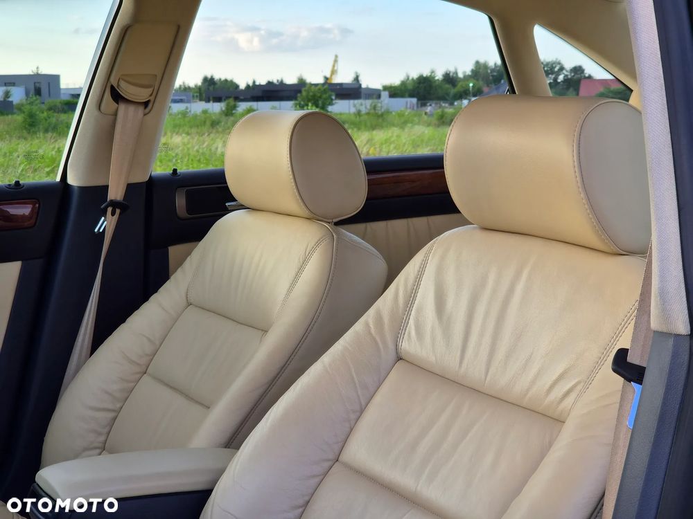 Audi A6 Limousine 2.8 Quattro - 16