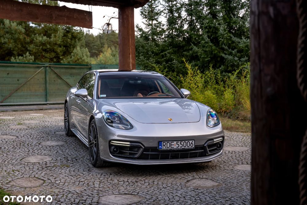 Porsche Panamera 4S Sport Turismo - 6