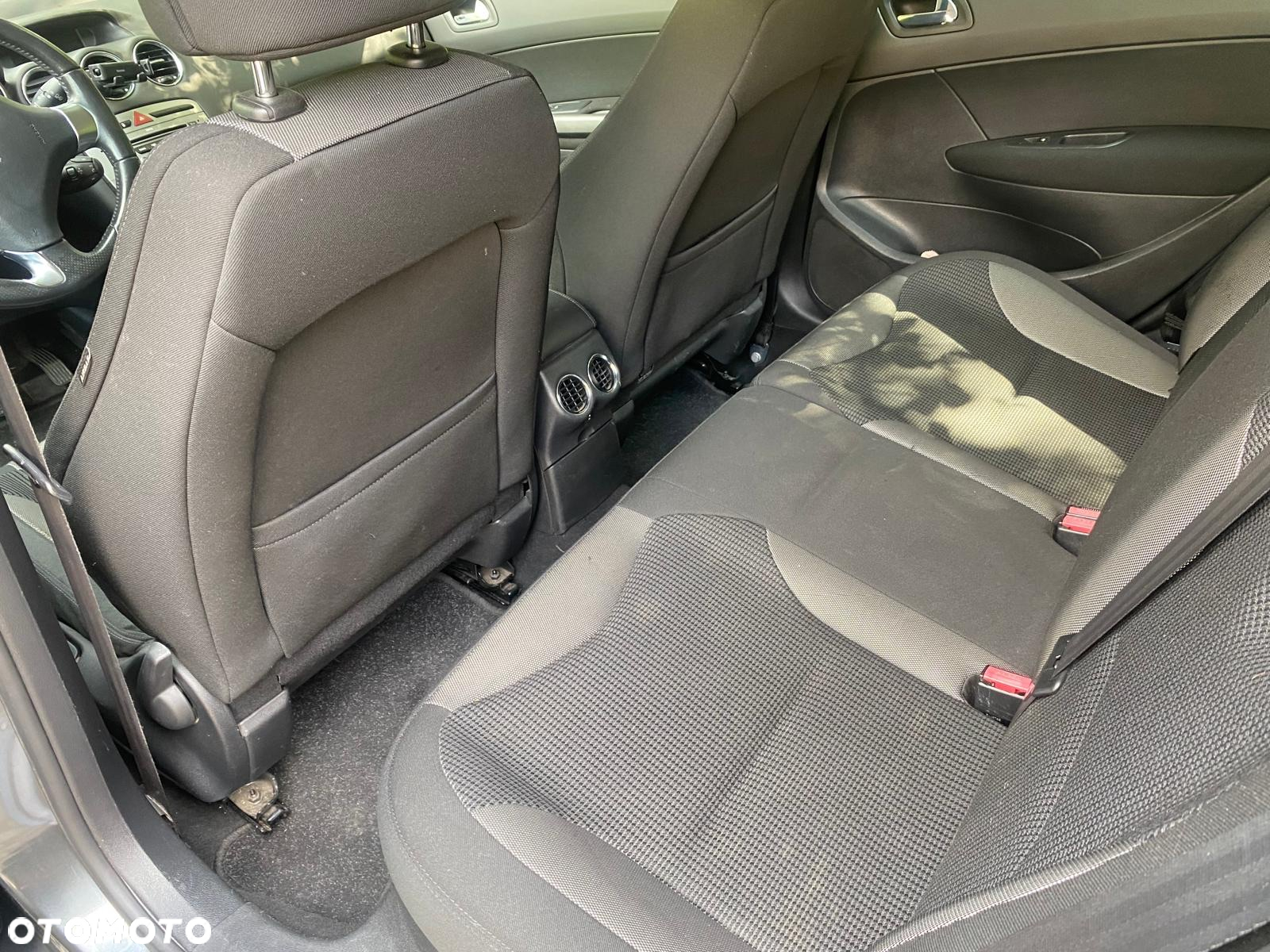 Peugeot 308 1.6 Premium Plus - 13