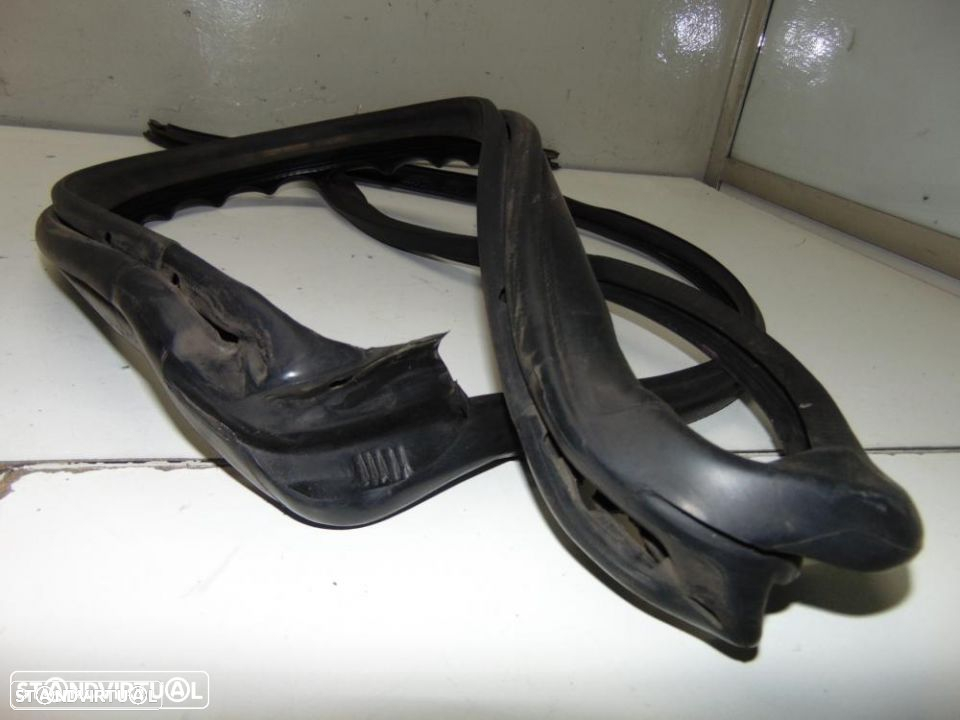 Mazda MX5 borracha da mala - 2