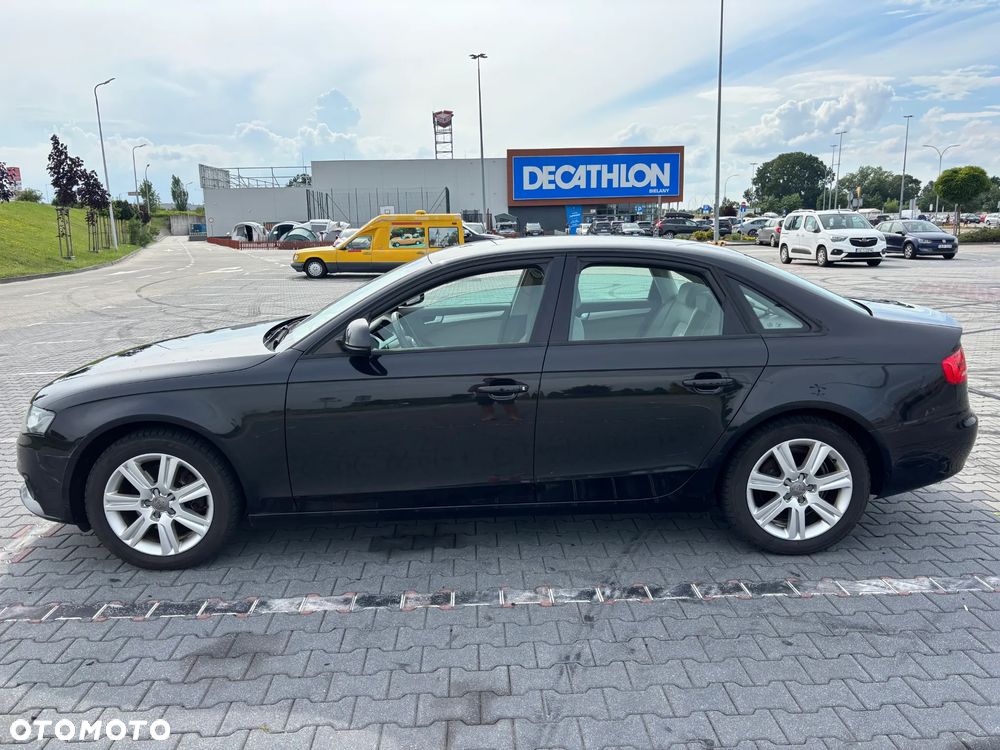 Audi A4 Avant - 11