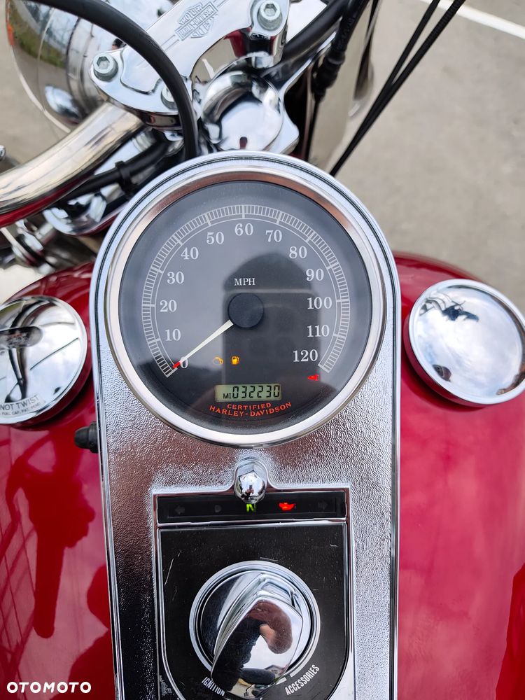 Harley-Davidson Softail Heritage Classic - 35
