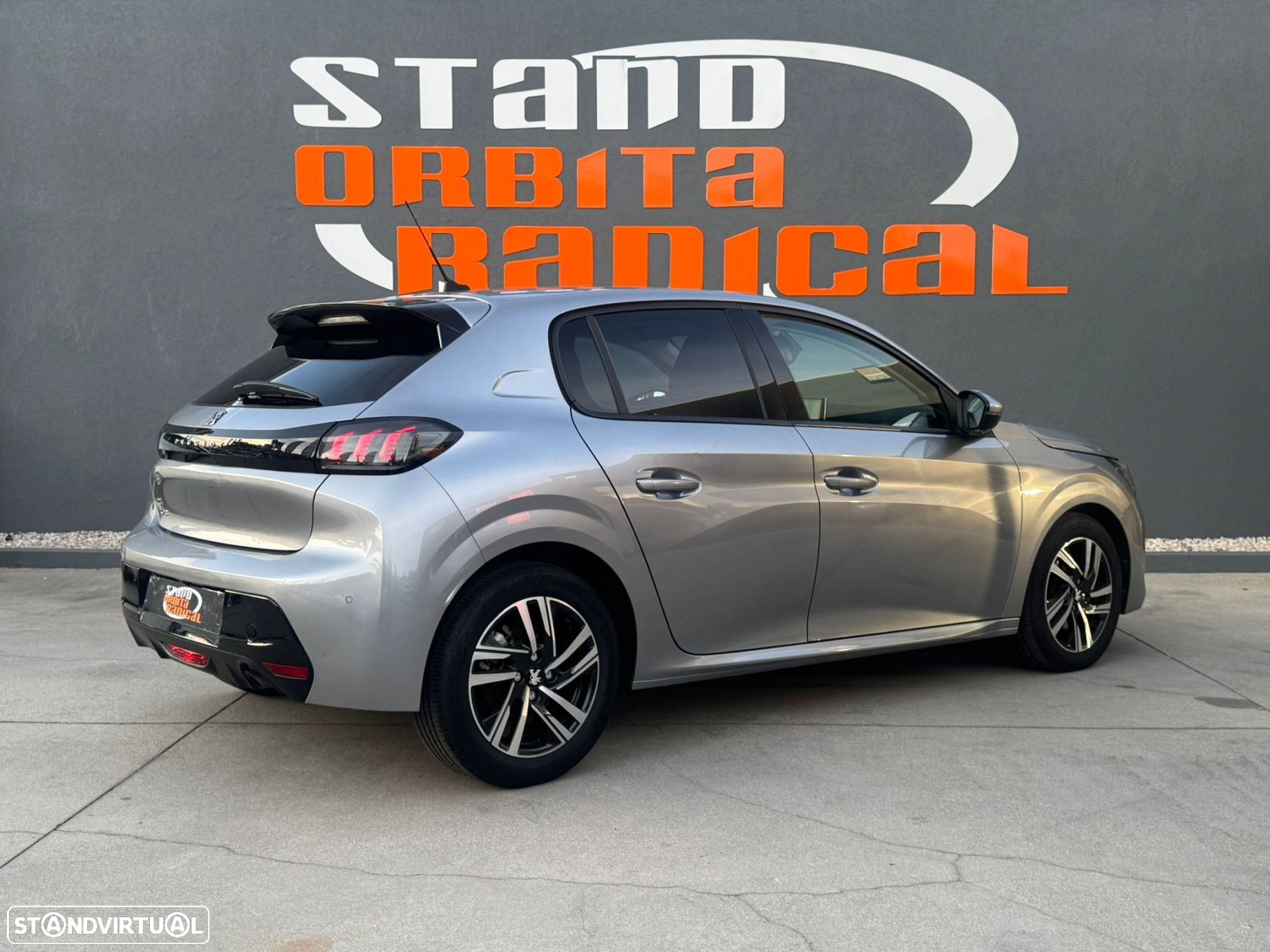 Peugeot 208 1.2 PureTech Allure Pack - 3