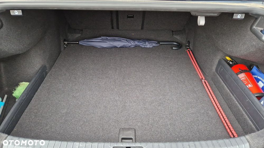 Volkswagen Passat 1.8 TSI BMT Comfortline - 9