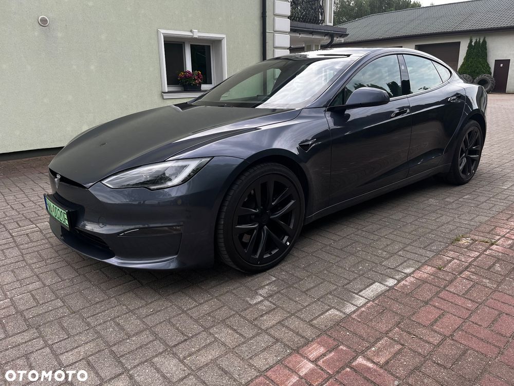 Tesla Model S Long Range - 29