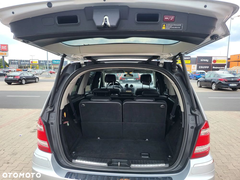 Mercedes-Benz GL 450 - 25