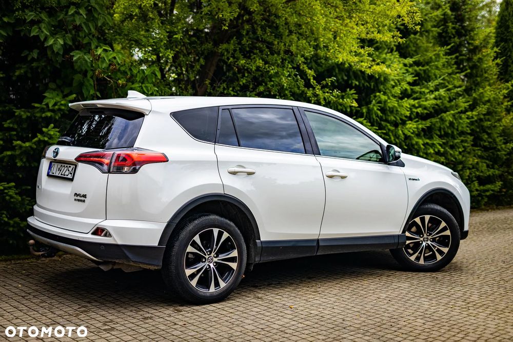 Toyota RAV4 Hybrid Premium 4x4 - 20
