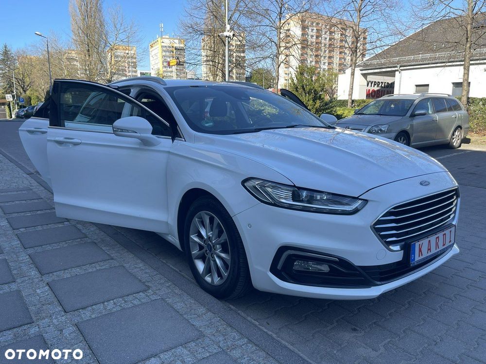 Ford Mondeo - 18