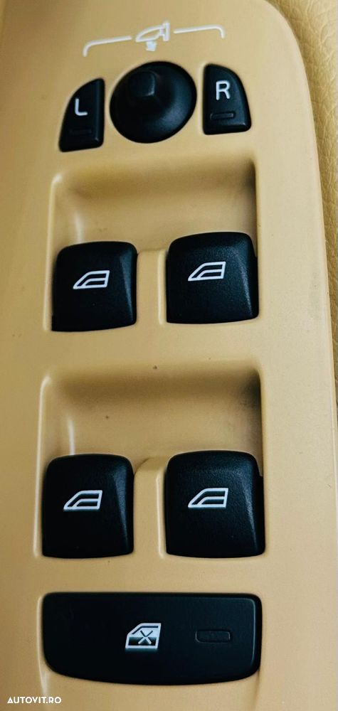 Volvo XC 60 D4 AWD Geartronic Momentum - 11