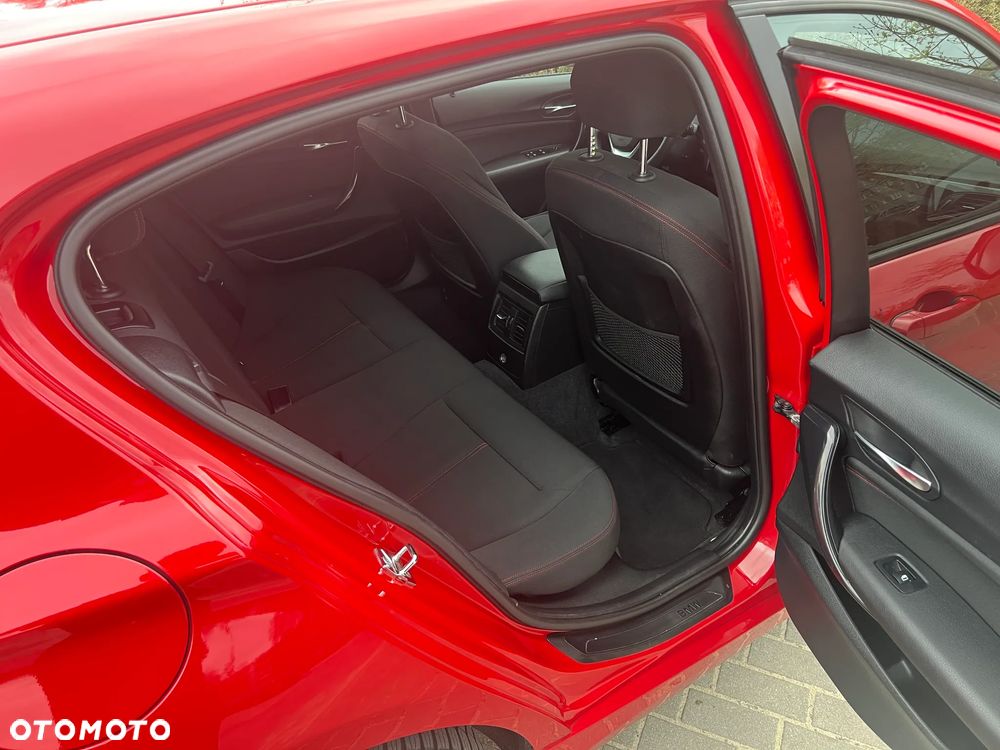 BMW Seria 1 116i Sport Line - 26