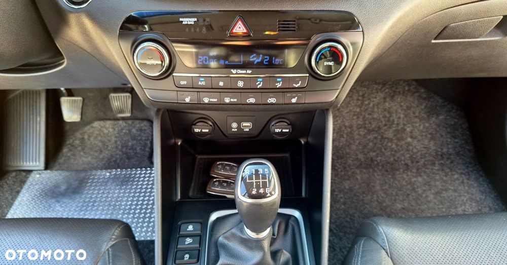 Hyundai Tucson - 32