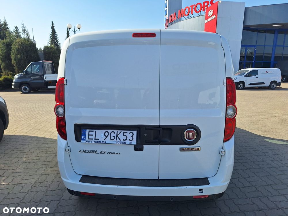 Fiat Doblo Maxi diesel 1,6 105KM blaszak 3 osobowy Krajowy FV23% - 5
