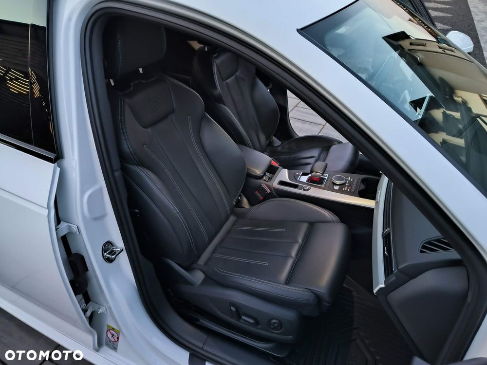 Audi A4 Avant 45 TFSI quattro S tronic S line - 16