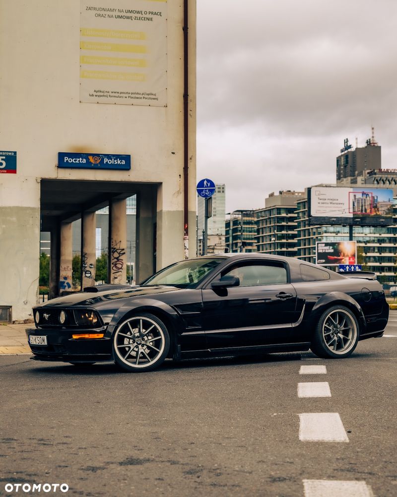 Ford Mustang 4.6 V8 GT Premium - 1