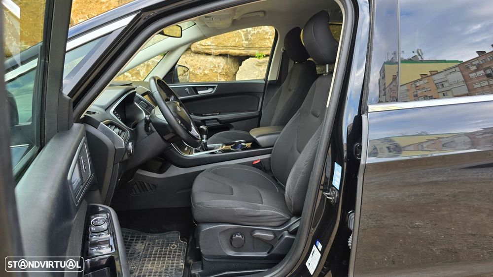 Ford S-Max 2.0 TDCi Titanium - 38