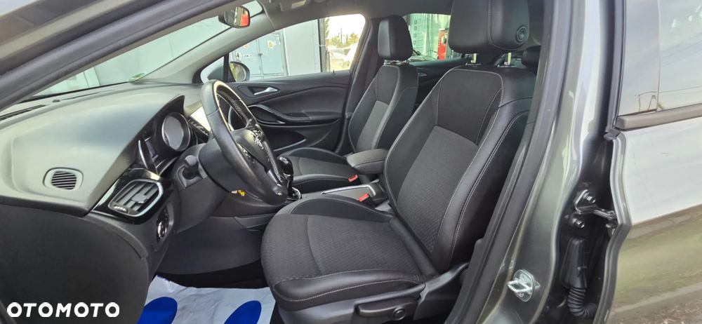 Opel Astra 1.4 Turbo Dynamic - 30