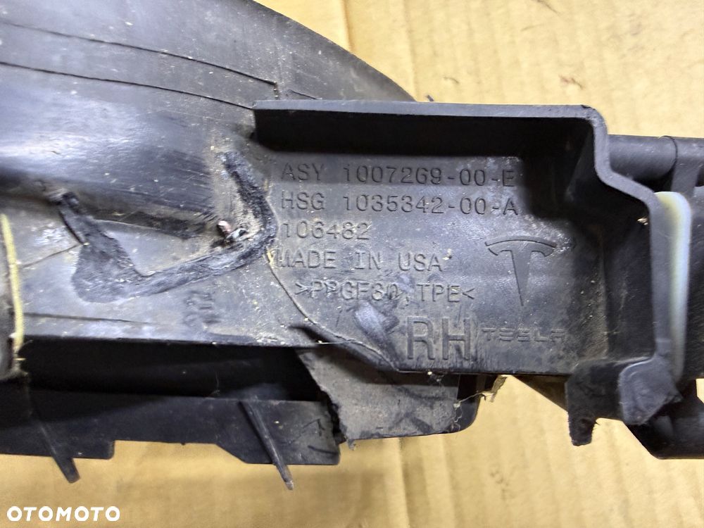 Żaluzja prawa Tesla Model S P85D Nr. 1007269-00-E. - 4