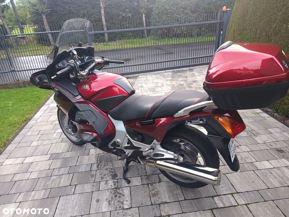 Honda ST - 7