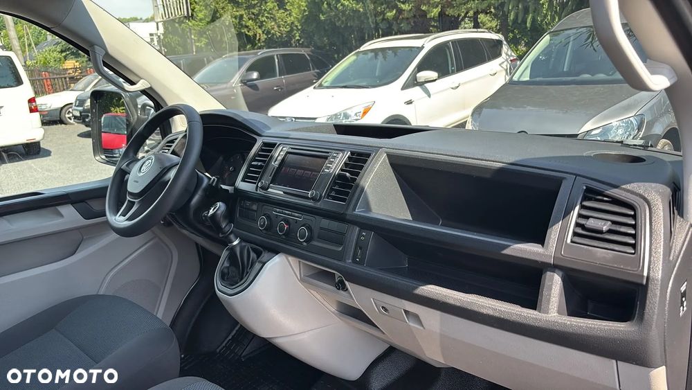 Volkswagen Transporter T6 - 22