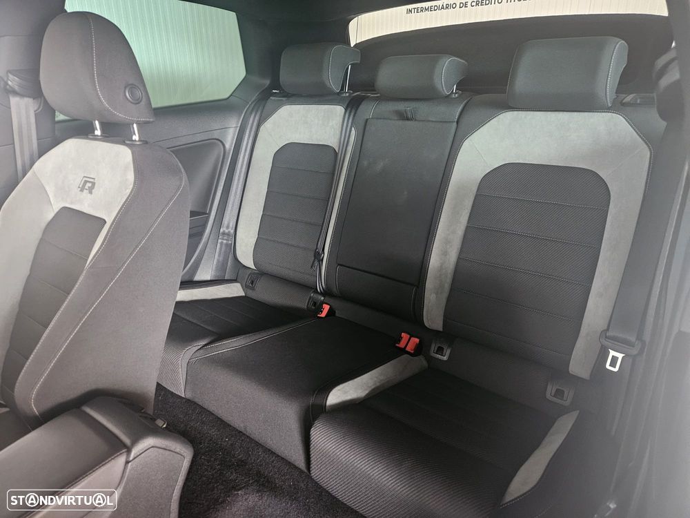 VW Golf R 2.0 TSI OPF 4Motion DSG - 26