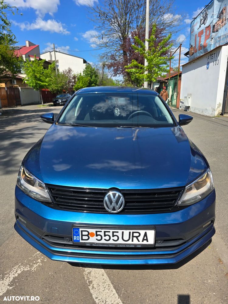 Volkswagen Jetta 1.2 TSI Comfortline - 2