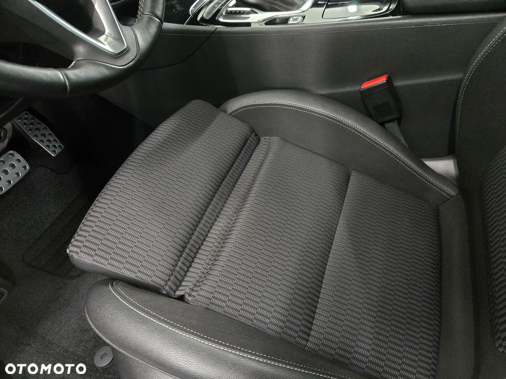 Opel Insignia 2.0 CDTI 4x4 Ultimate S&S - 21