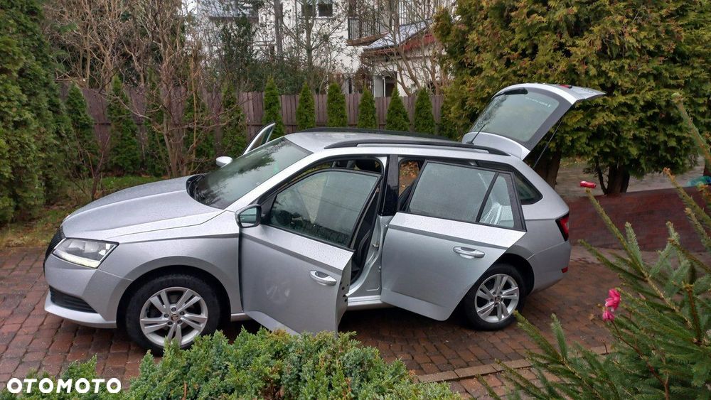 Skoda Fabia 1.0 TSI Ambition - 23