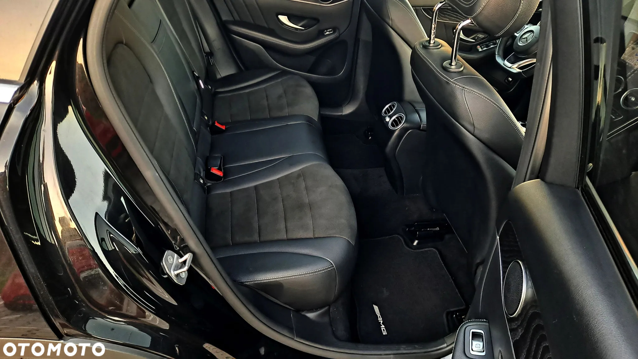 Mercedes-Benz GLC 220 d 4Matic 9G-TRONIC - 9