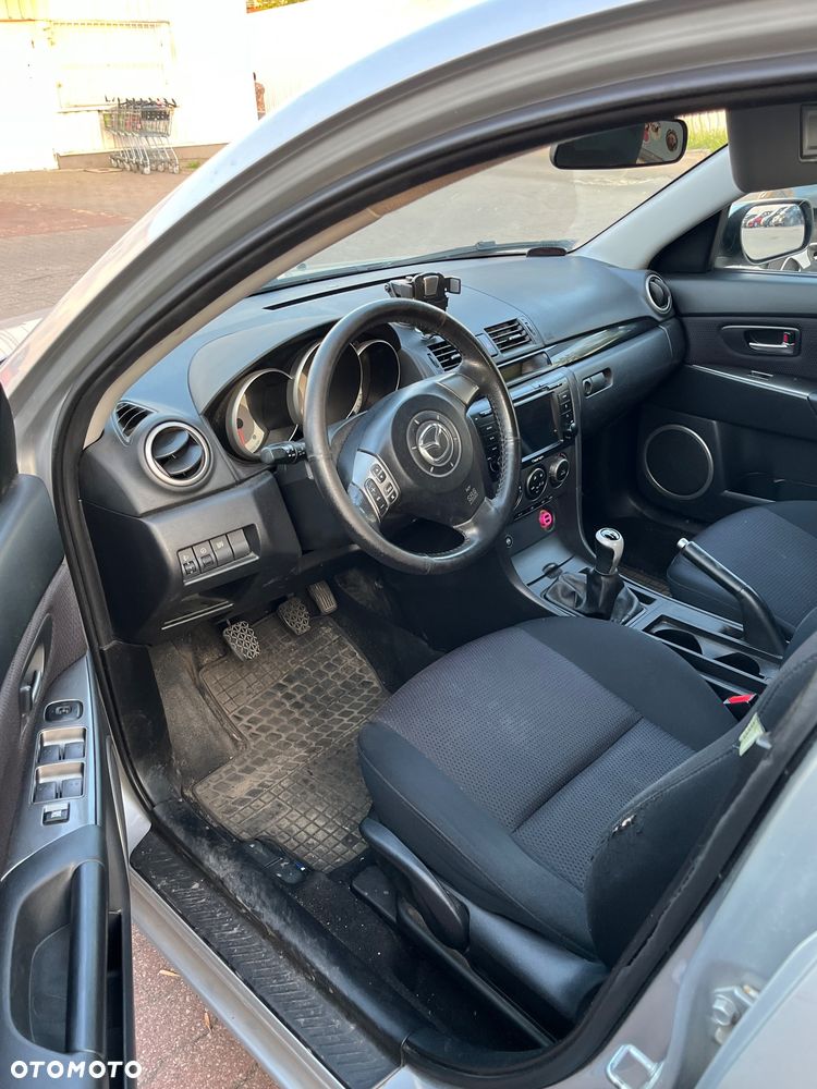 Mazda 3 - 9
