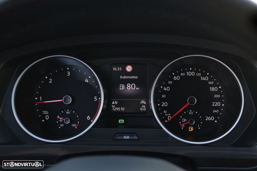 VW Tiguan 2.0 TDI Life - 40