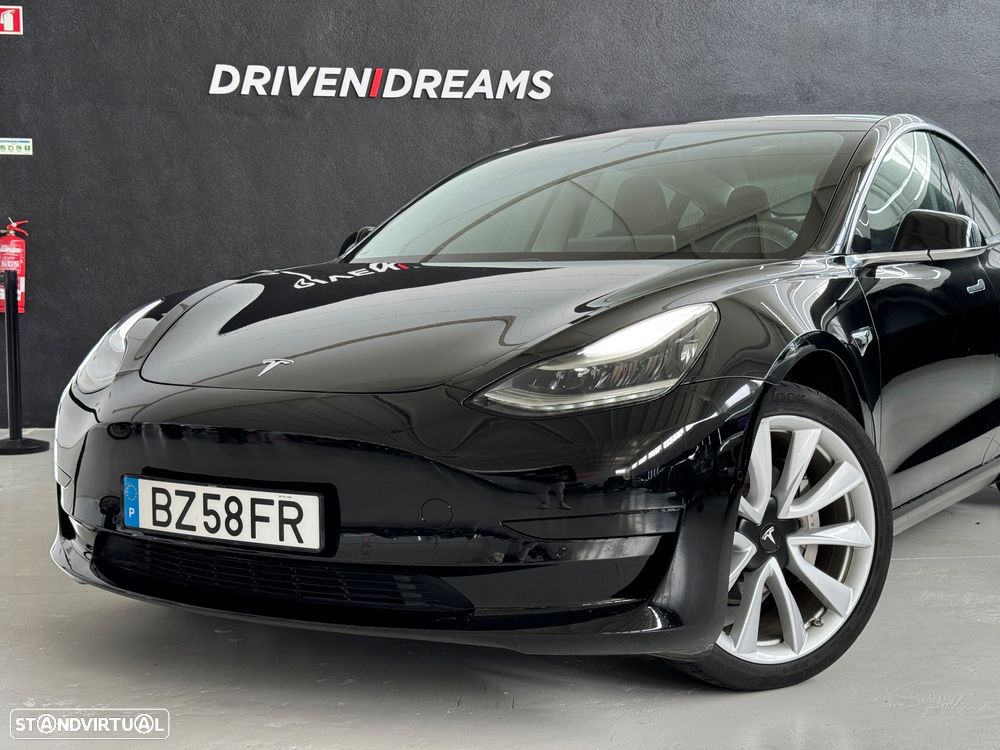 Tesla Model 3 Standard Range Plus RWD - 3