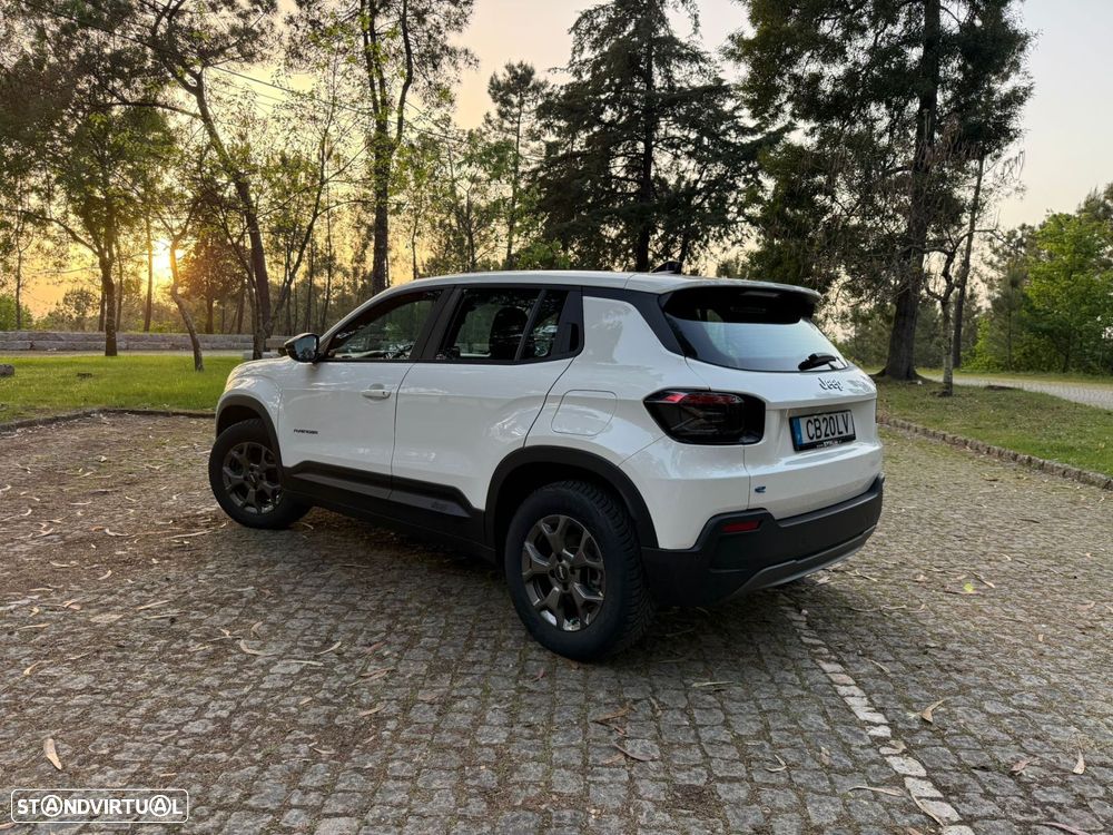 Jeep Avenger 54 kWh Longitude - 11