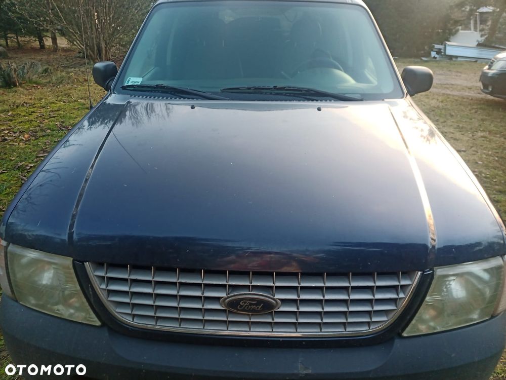 Ford Explorer - 14