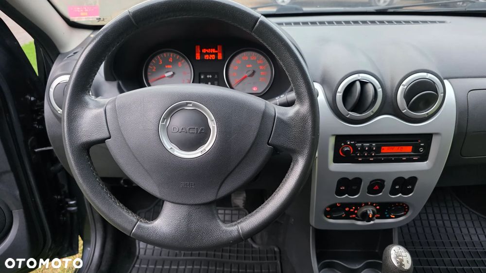 Dacia Sandero 1.6 Laureate - 27