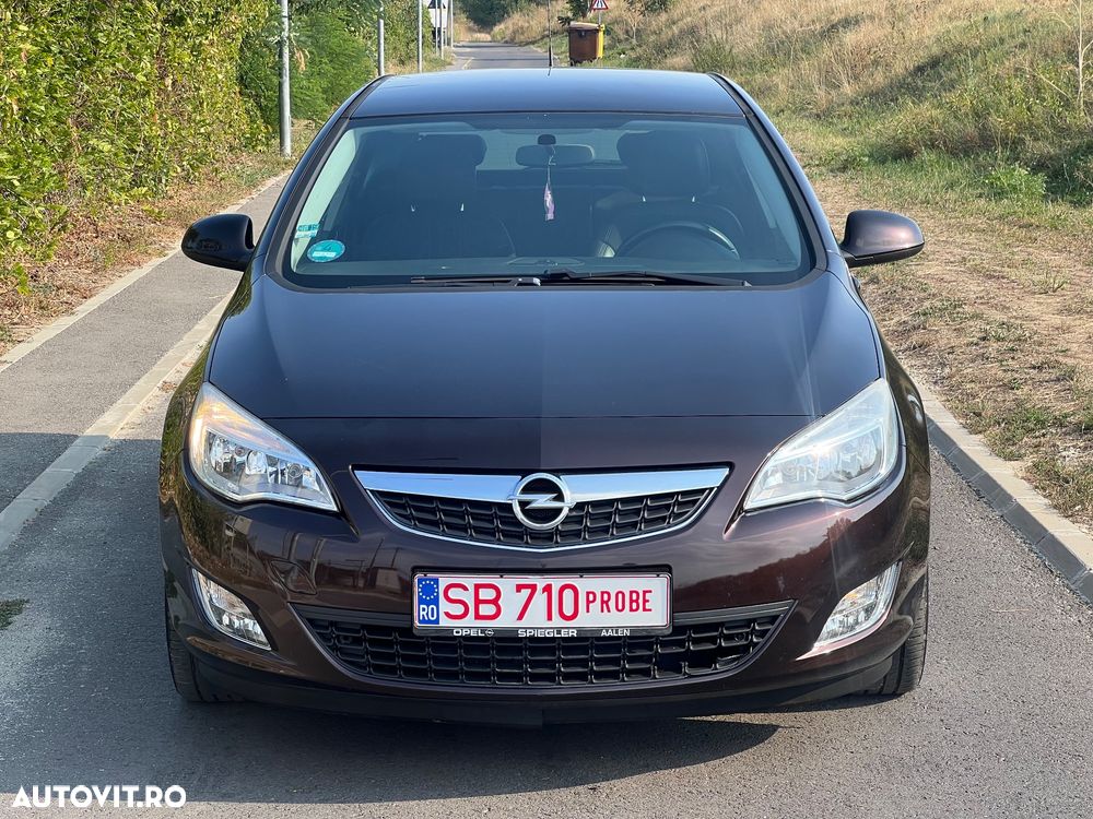 Opel Astra 1.4 Turbo Enjoy - 3