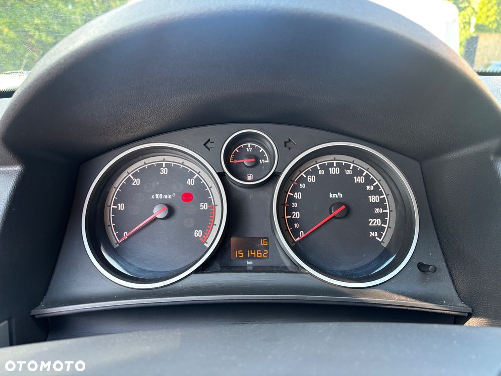 Opel Astra 1.3 CDTI Cosmo - 8