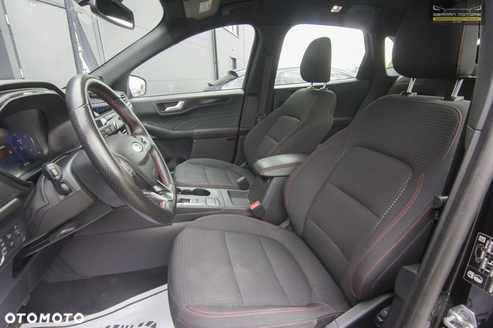 Ford Kuga - 23