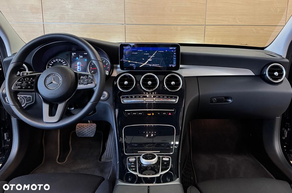 Mercedes-Benz Klasa C 160 9G-TRONIC - 8