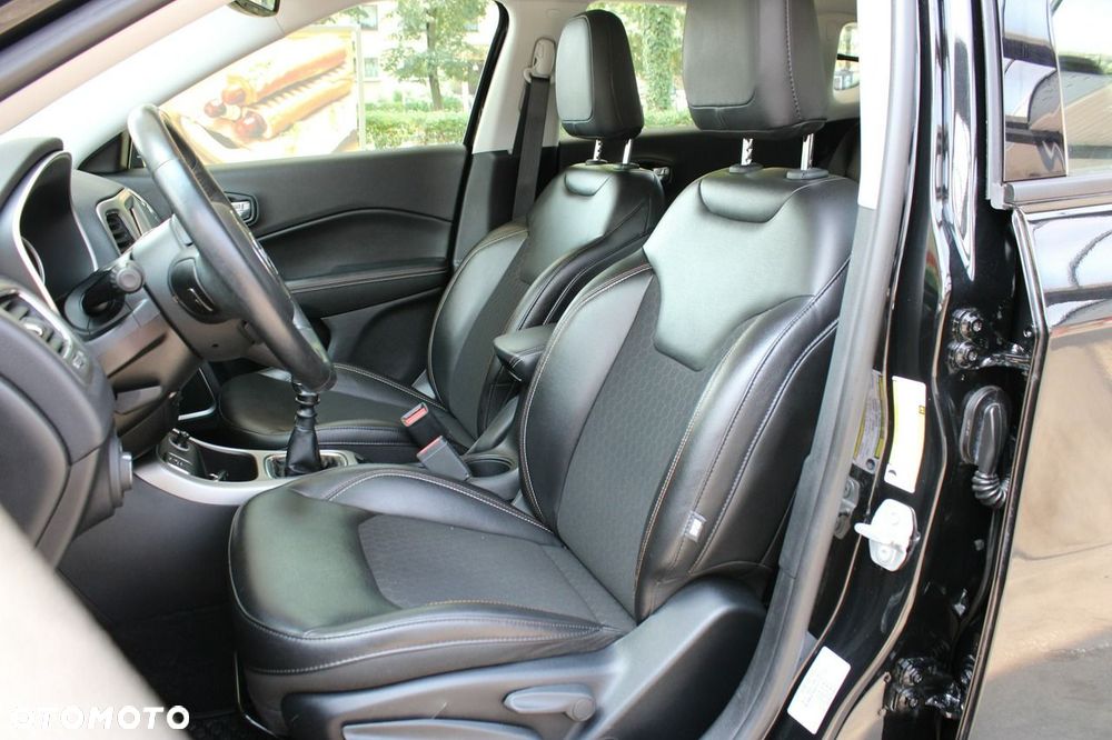 Jeep Compass 1.4 TMair Longitude FWD S&S - 11